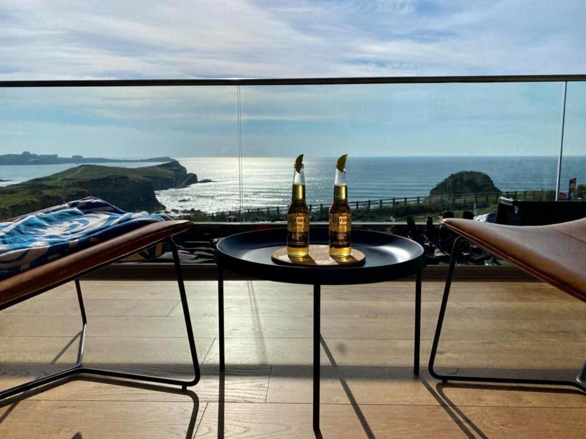 Sunset Waves Sea View Apartment Featuring Panoramic Views & Parking Ньюкі Екстер'єр фото